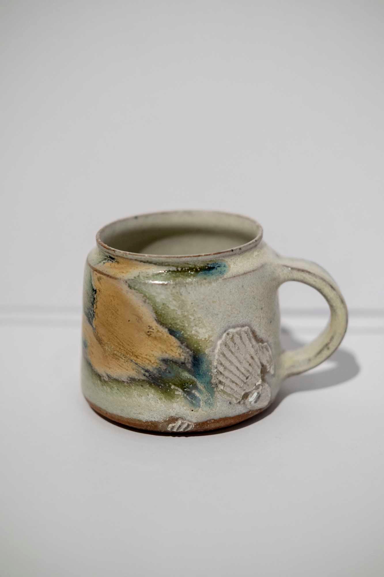 Shiro Side Shell Mug