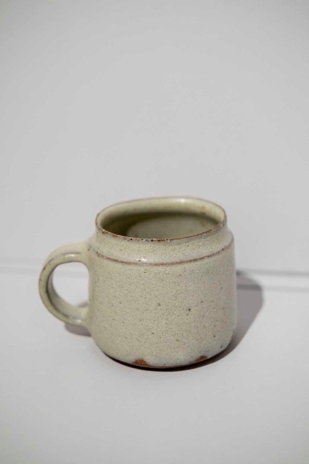 Shiro Side Shell Mug